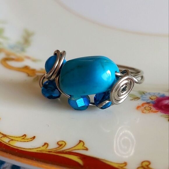 Handmade Turquoise & Blue Beaded Silver Wire Wrapped Ring Size 7.5 - Picture 1 of 11